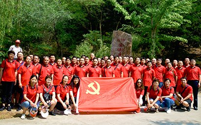 政治生日喚初心，牢記使命永奮斗